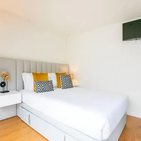 Magic Studio W/ Wi-fi & A/c Apartmán Porto